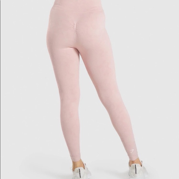 Gymshark Adapt Camo Seamless Leggings Size M. OUT OF STOCK ONLINE - Picture 4 of 9